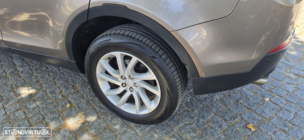 Land Rover Discovery Sport TD4 Aut. Pure - 18