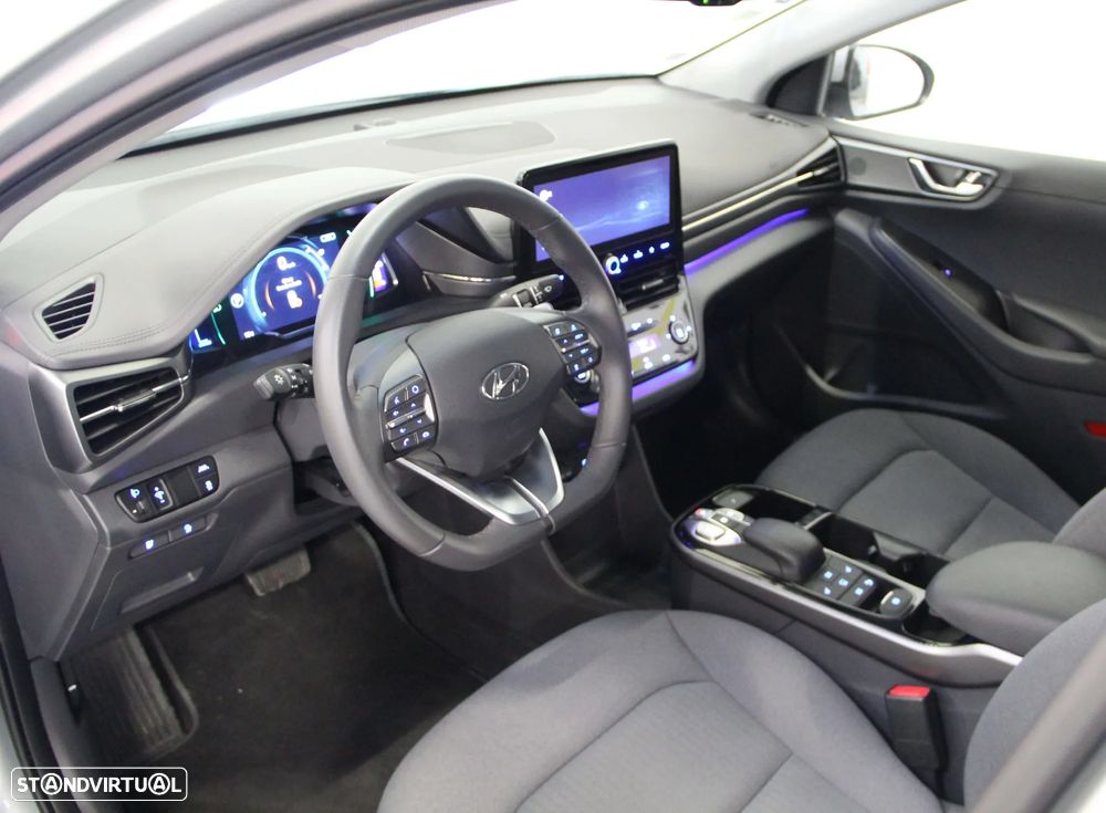 Hyundai Ioniq 38kWh - 5