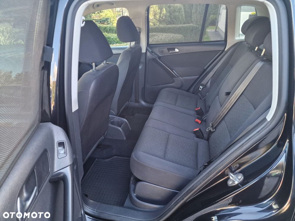 Volkswagen Tiguan 2.0 TDI DPF BlueMotion Technology Trend & Fun - 18