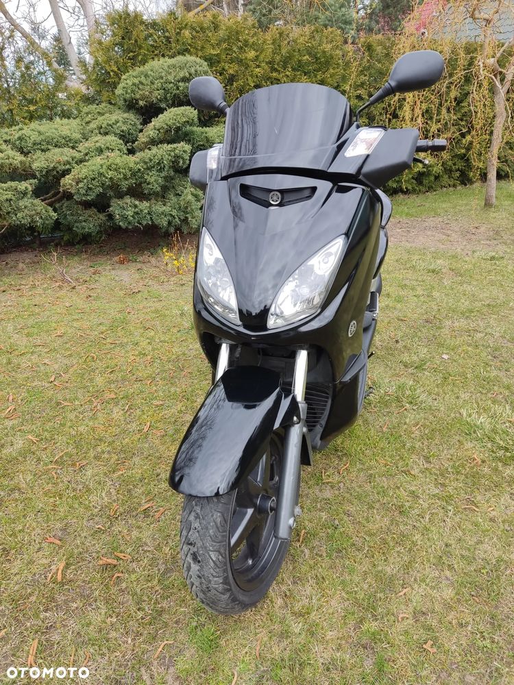 Yamaha X-max - 1