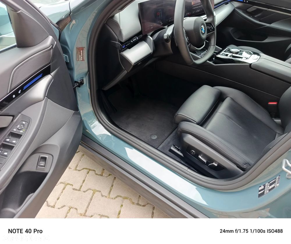 BMW Seria 5 520i - 21