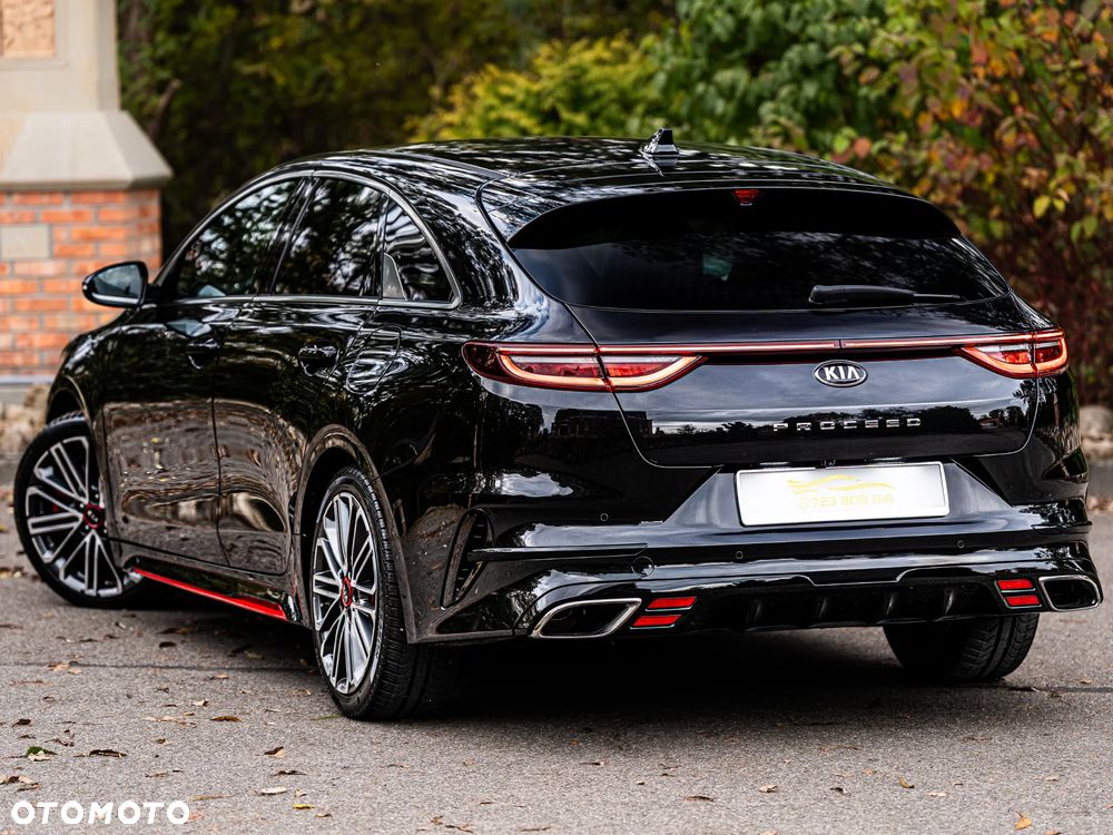 Kia ProCeed 1.6 T-GDI GT DCT - 4