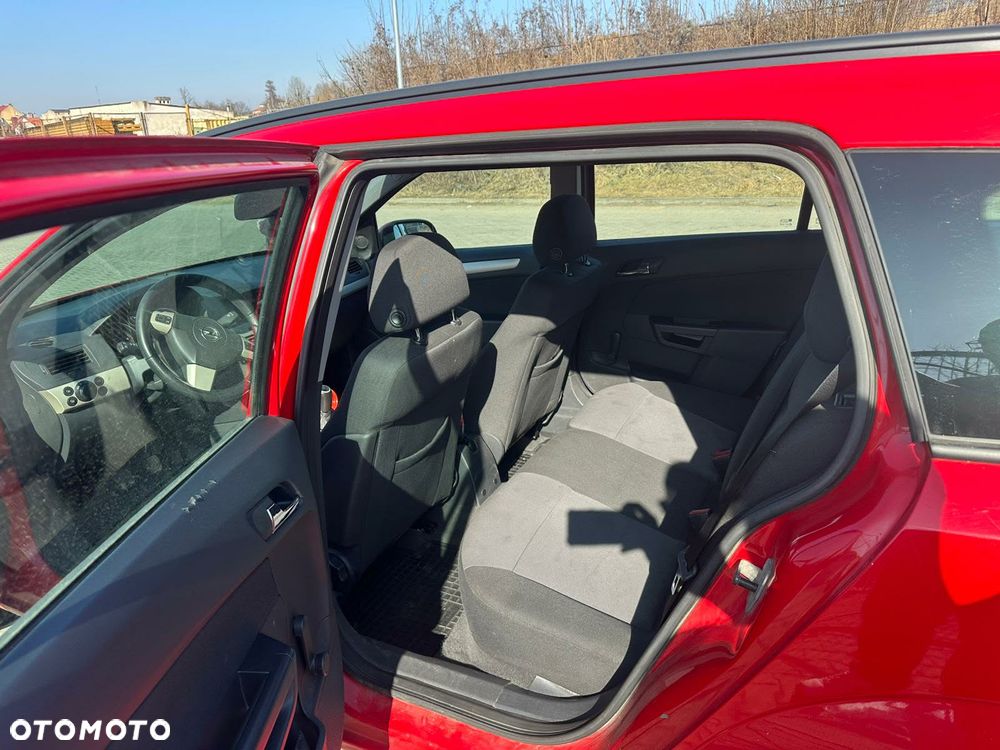 Opel Astra 1.9 CDTI Cosmo - 8