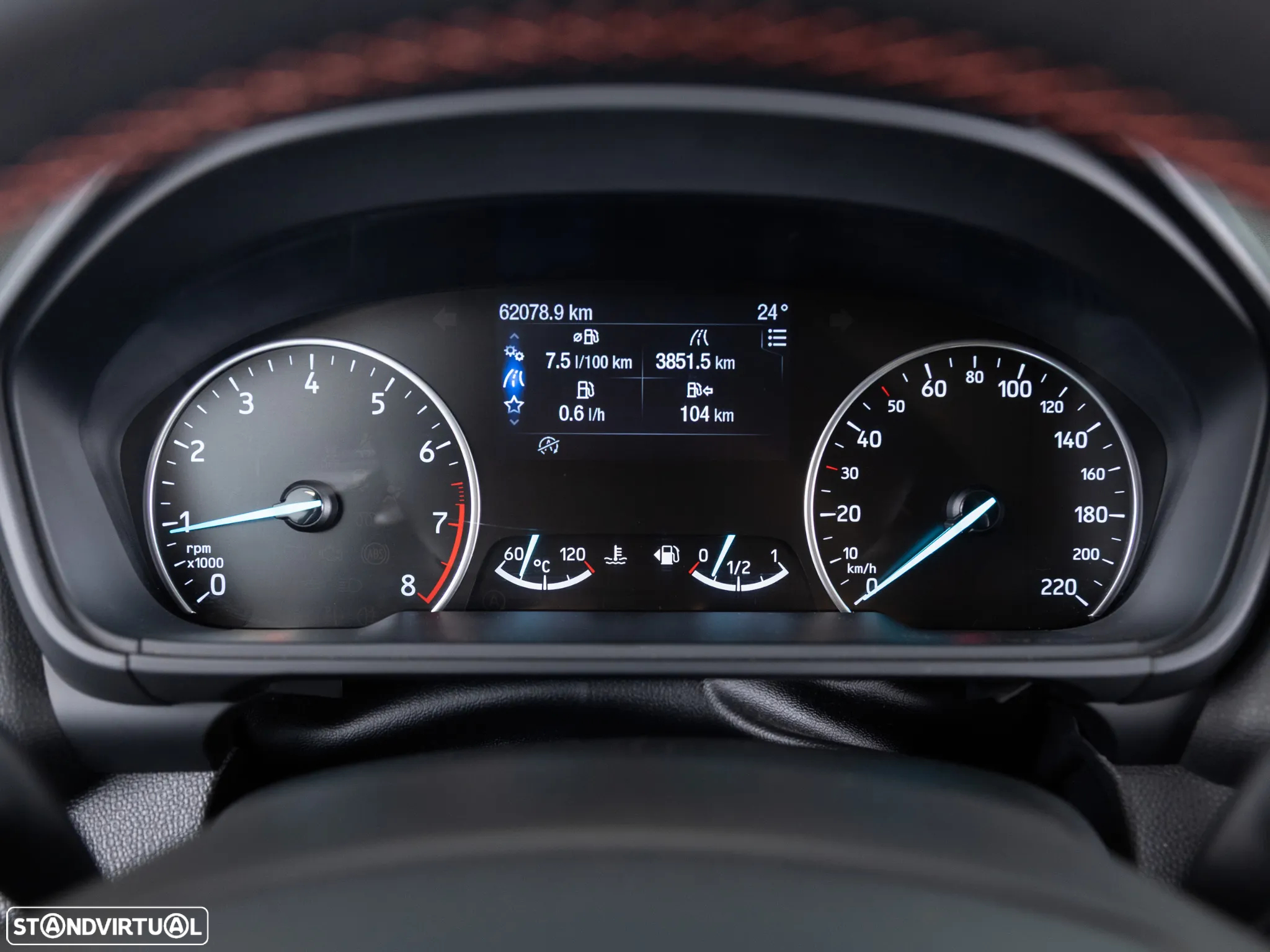 Ford EcoSport 1.0 EcoBoost ST-Line Plus - 27