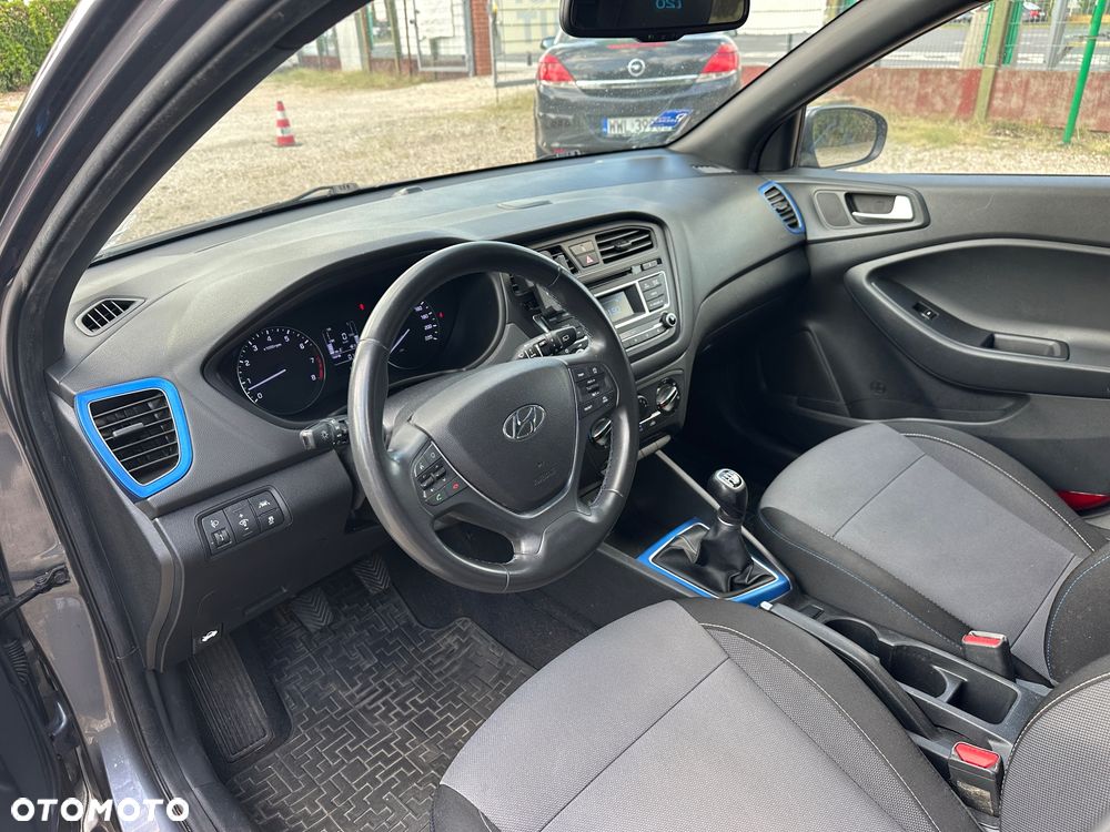 Hyundai i20 1.2 GO - 13