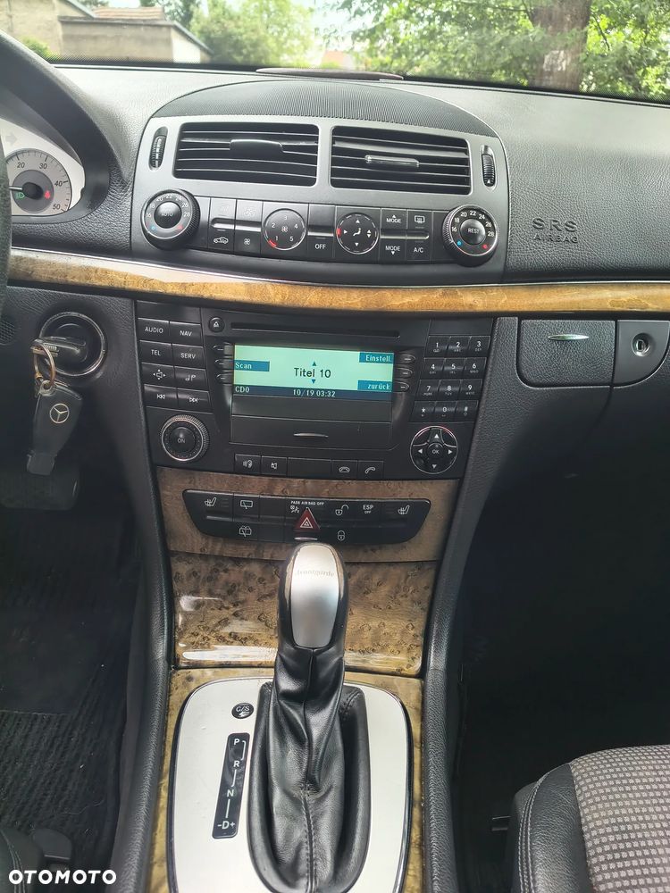 Mercedes-Benz Klasa E 220 CDI Automatik Avantgarde - 13