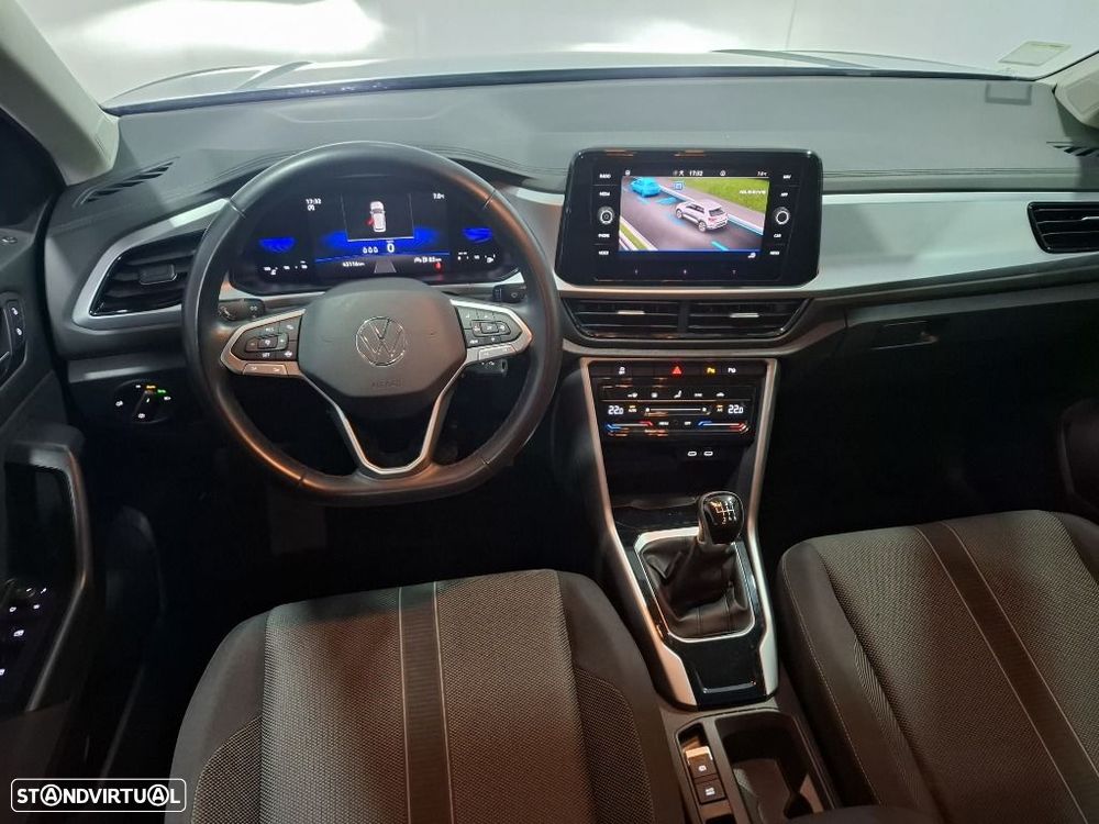 VW T-Roc 1.0 TSI Urban - 15