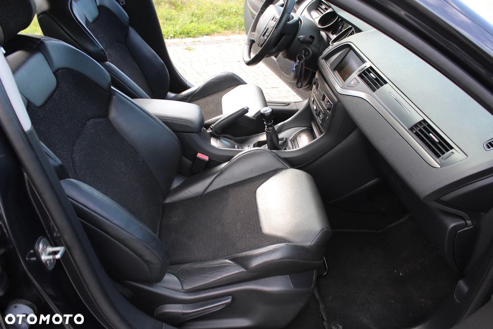 Citroën C5 2.0 HDi Exclusive - 21