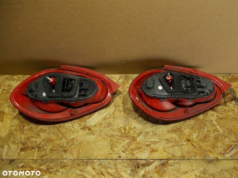 LAMPA TYŁ TYLNA PRAWA TOYOTA AYGO ORYGINAŁ - 4