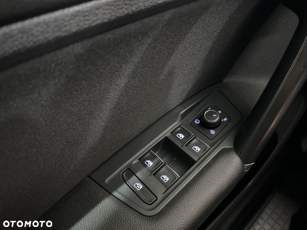 Volkswagen Tiguan - 14
