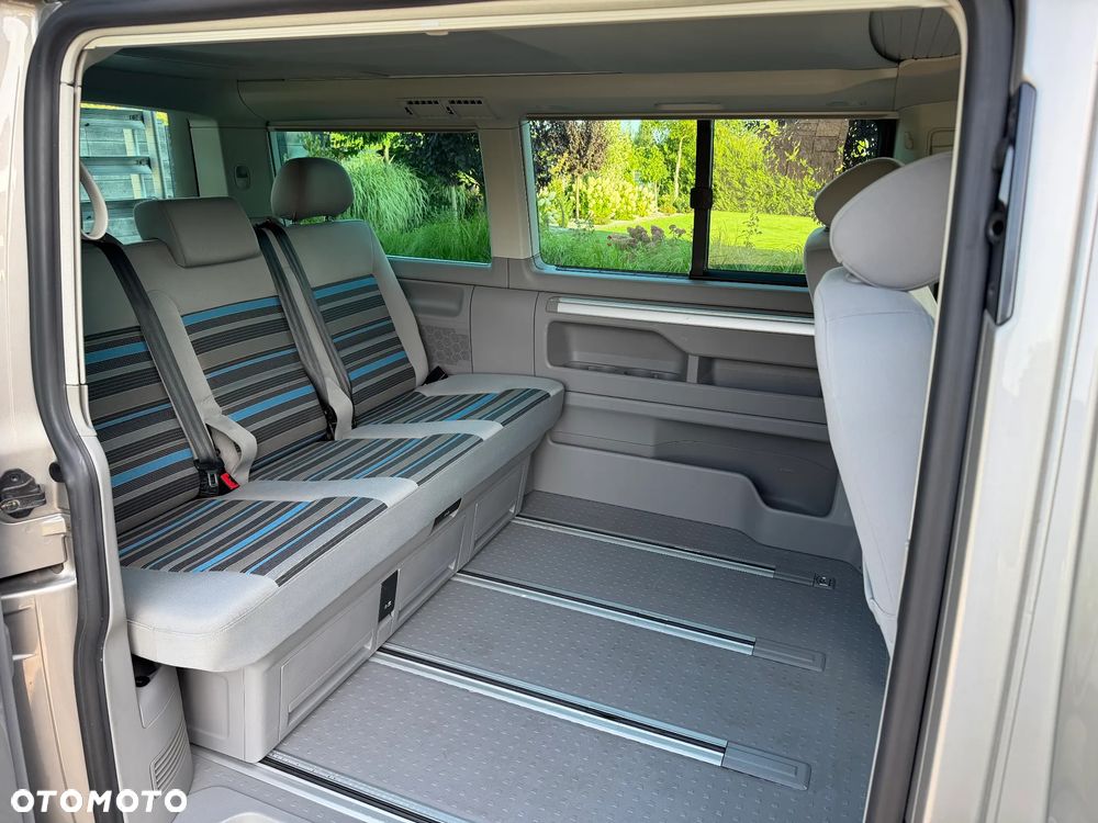 Volkswagen California - 15