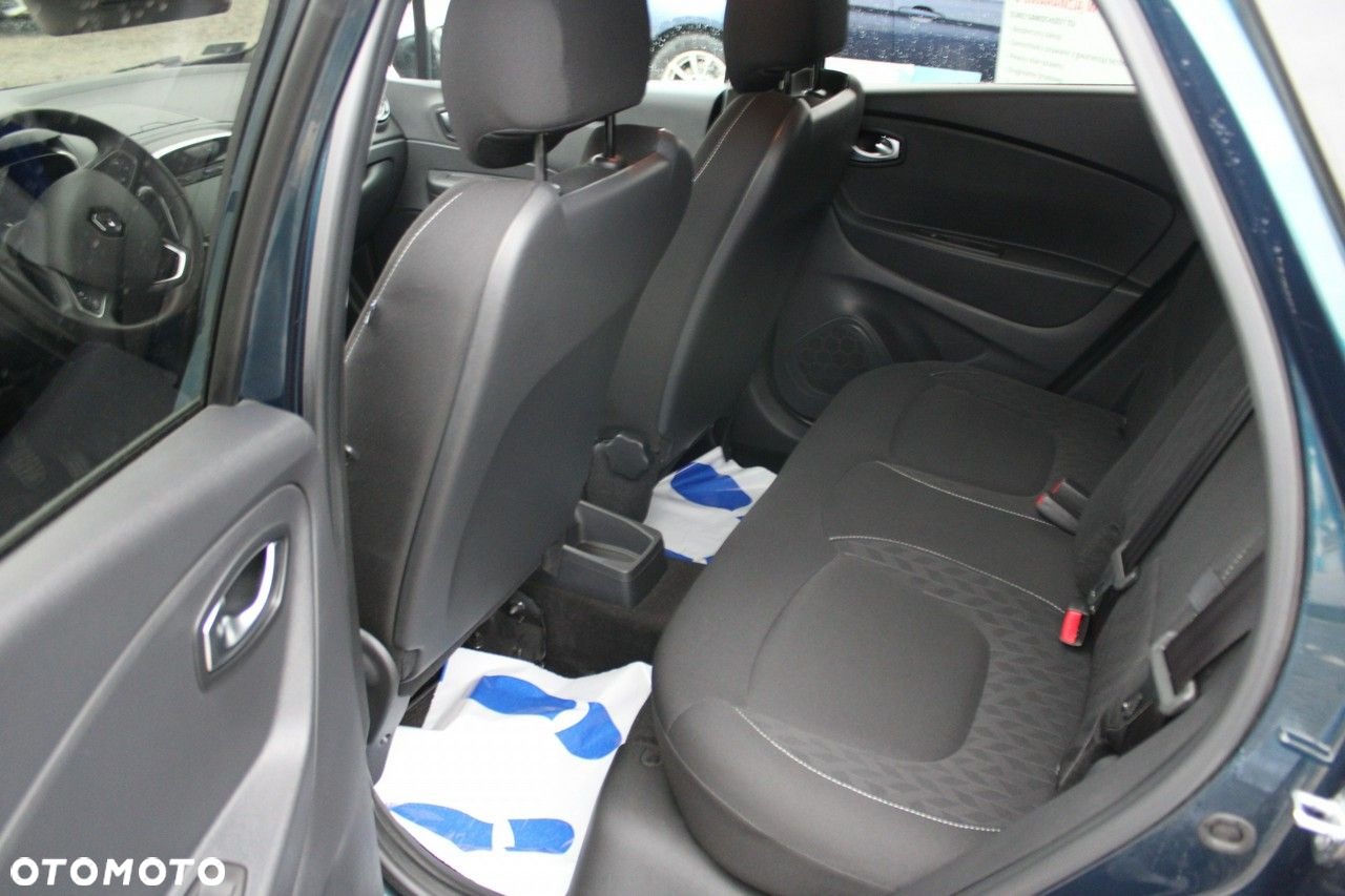 Renault Captur - 27