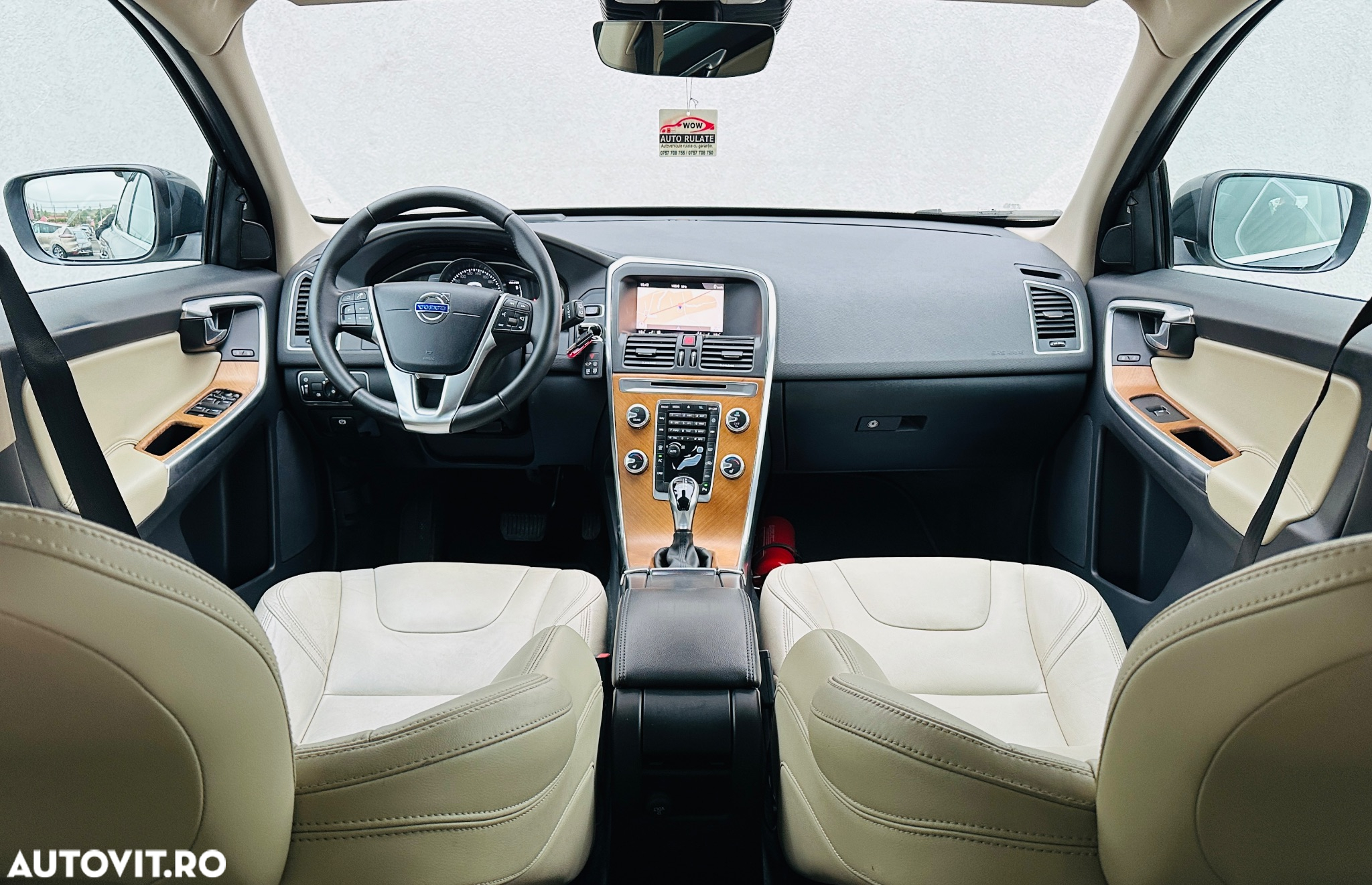 Volvo XC 60 D3 Geartronic Momentum - 6