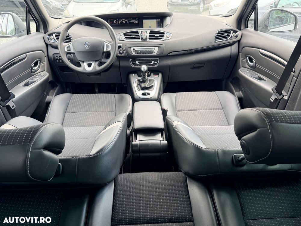 Renault Scenic - 8