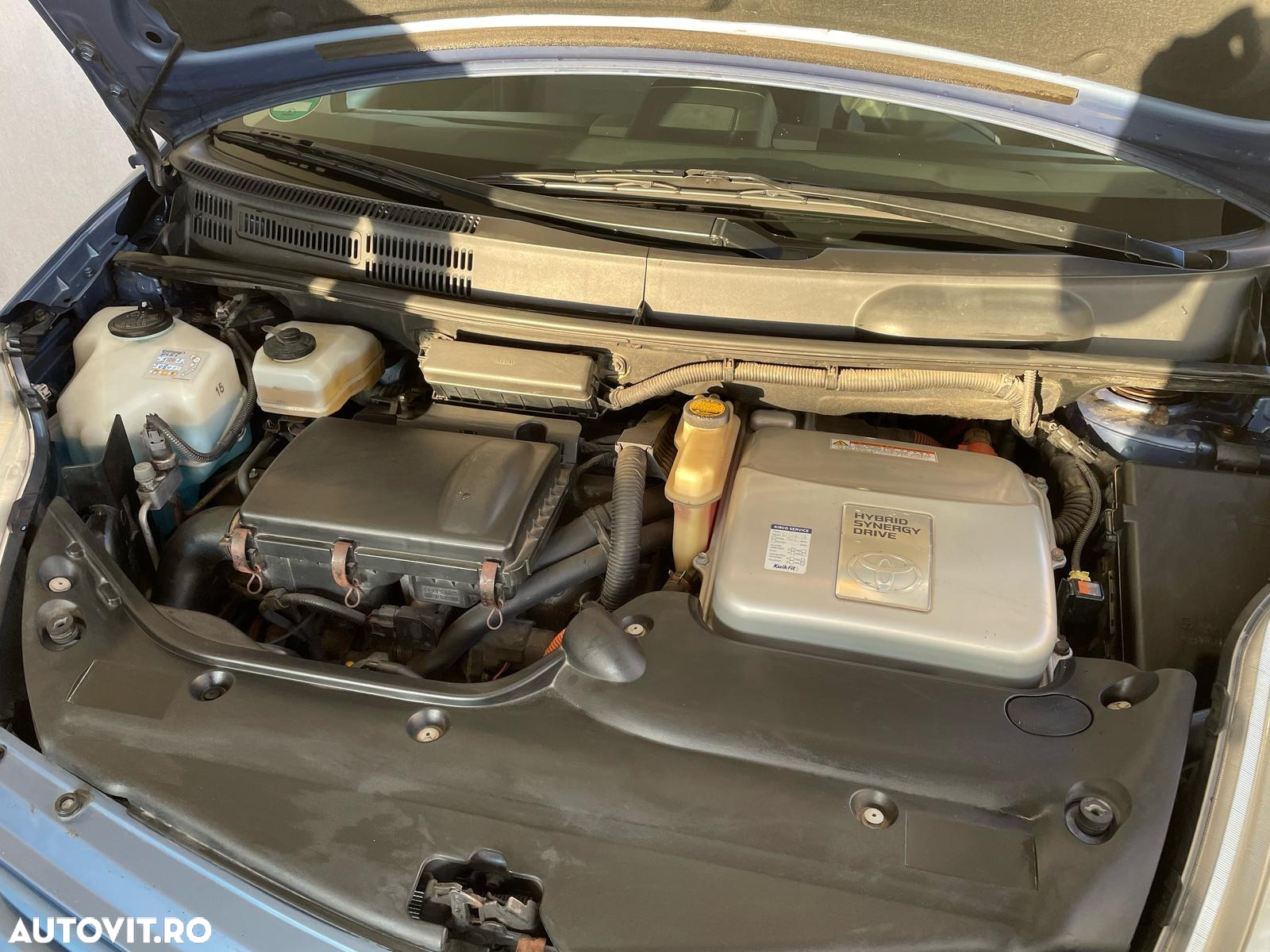 Toyota Prius - 9