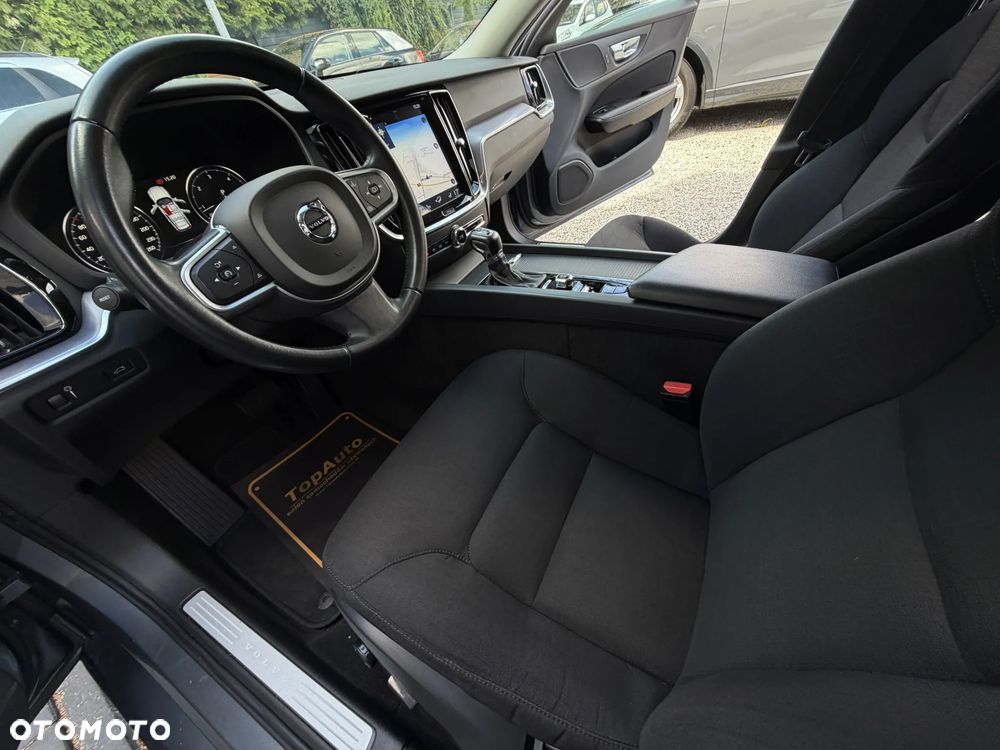 Volvo V60 D4 Geartronic Momentum Pro - 18