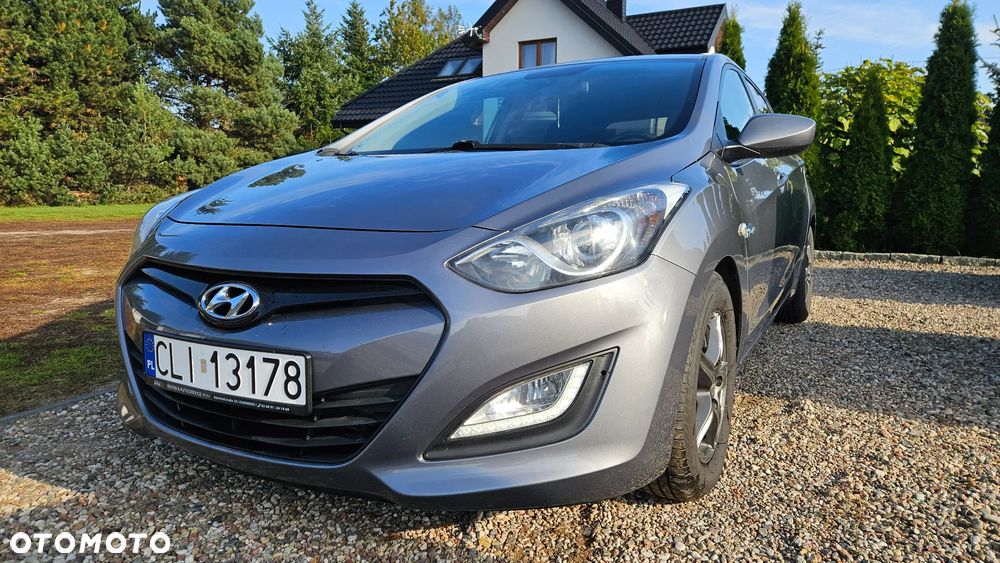Hyundai i30 1.6 CRDi BlueDrive Classic + - 15