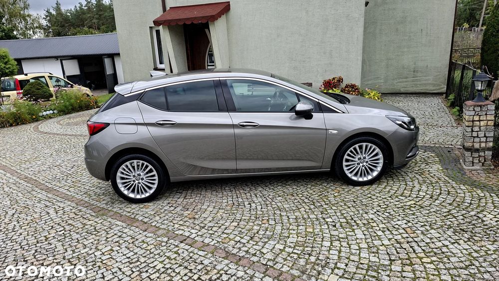 Opel Astra 1.4 Turbo Business - 18