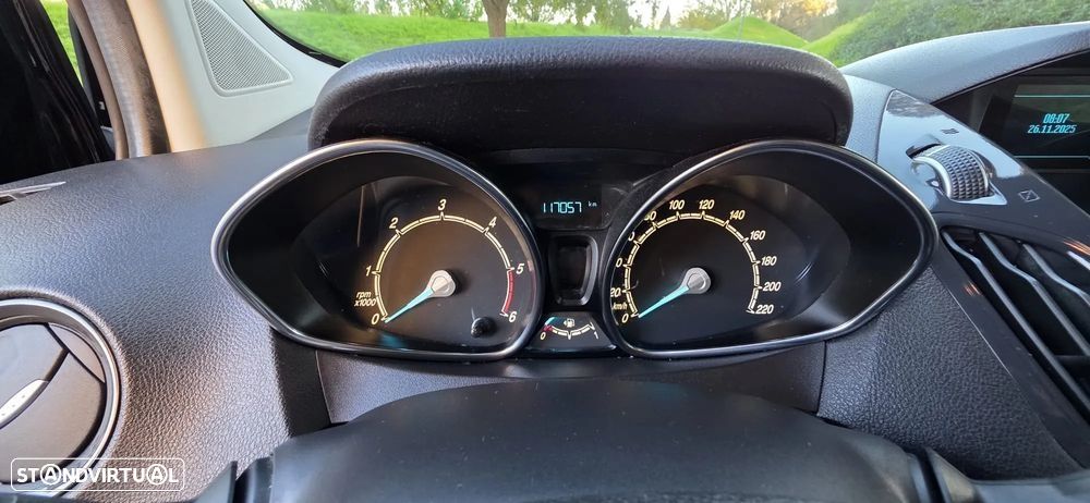 Ford Tourneo Courier 1.5 TDCi Titanium - 22