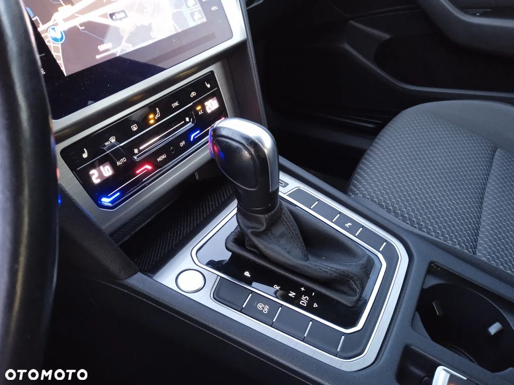Volkswagen Passat Variant 1.5 TSI EVO Business DSG - 33
