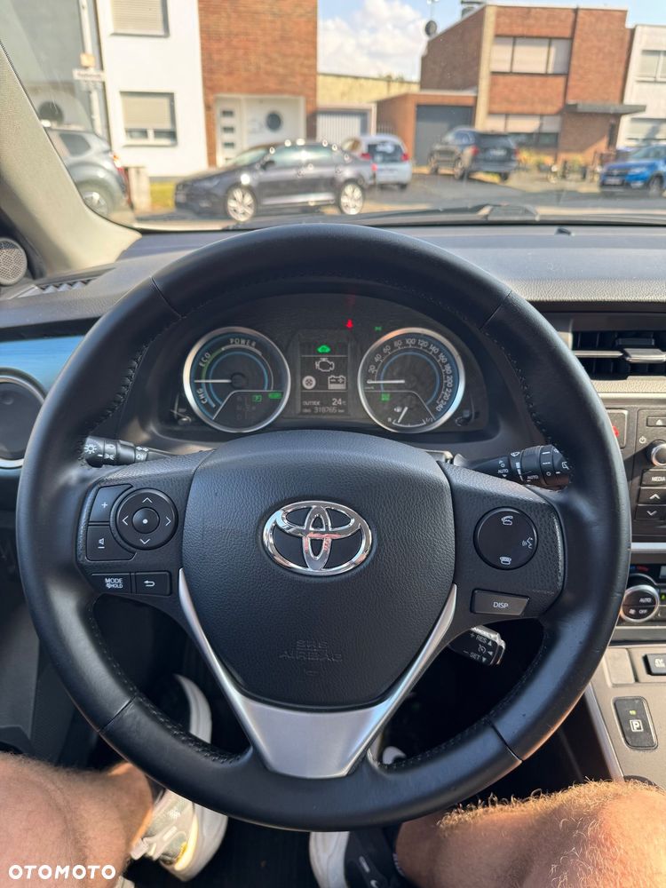 Toyota Auris - 7