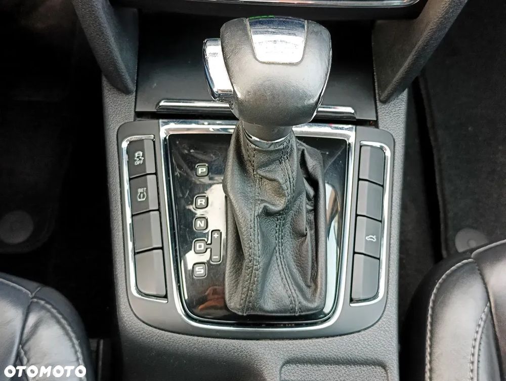 Skoda Superb 2.0 TDI DSG Exclusive - 14