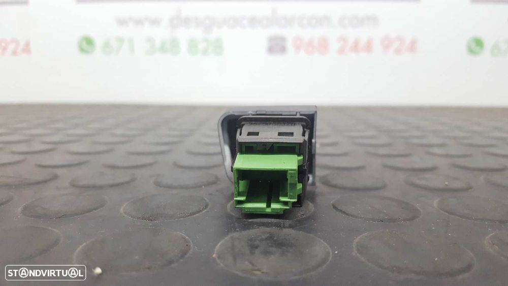 CONTROLE DE BLOQUEIO DE PORTA PEUGEOT 208 ACTIVE - 3