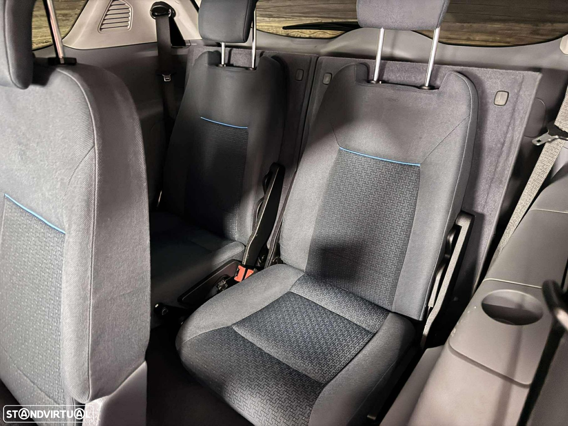 Ford S-Max 1.8 TDCi Trend 7L - 12