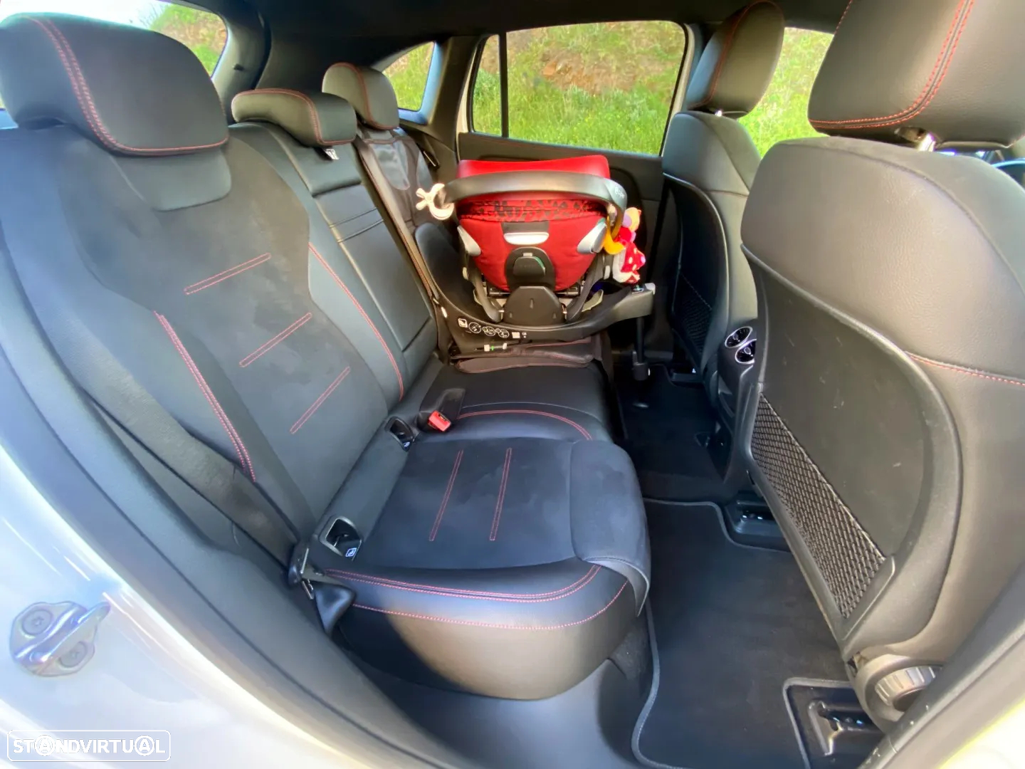 Mercedes-Benz EQA 250 AMG Line - 8