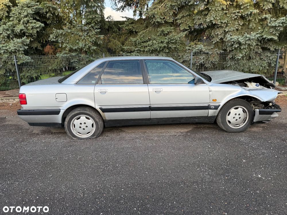 Audi V8 - 5