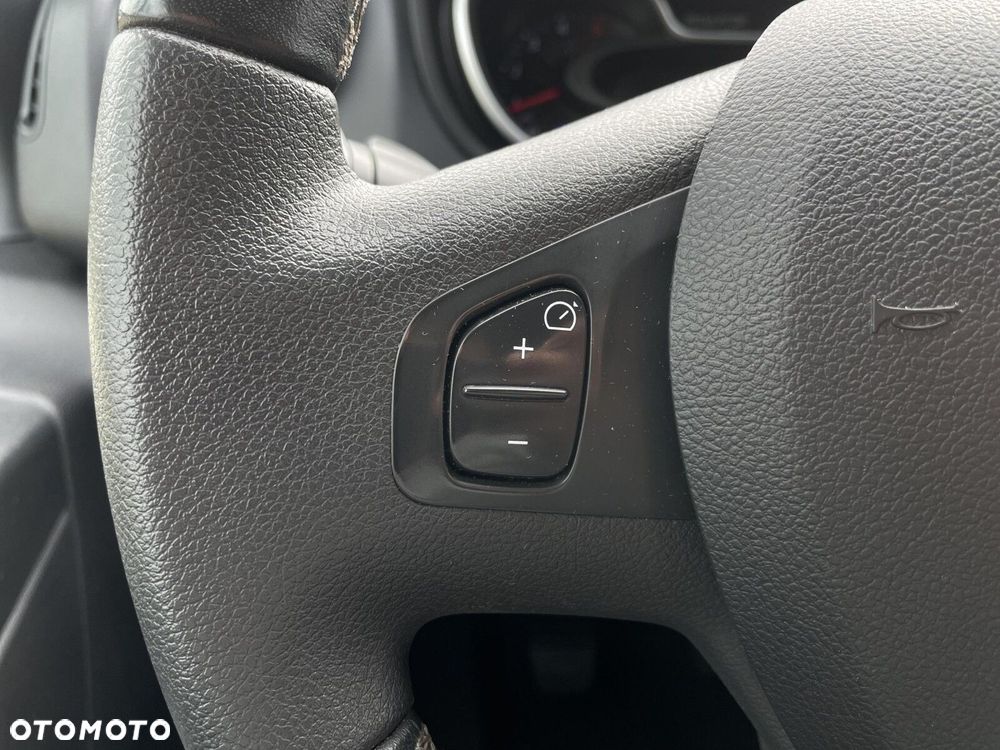 Renault Trafic SpaceClass 2.0 dCi - 18