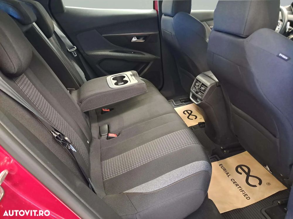 Peugeot 3008 1.2 PureTech 130 EAT8 Active Pack - 11