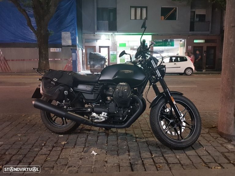 Moto Guzzi V7 V7 III Stone Night Pack - 3