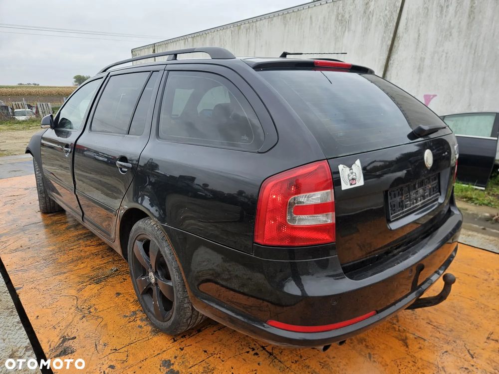 Skoda OCTAVIA II RS Combi 2005-2013 Silnik 2.0 TFSI BWA 200KM/147kW 9910 na części drzwi klapa lampa - 2