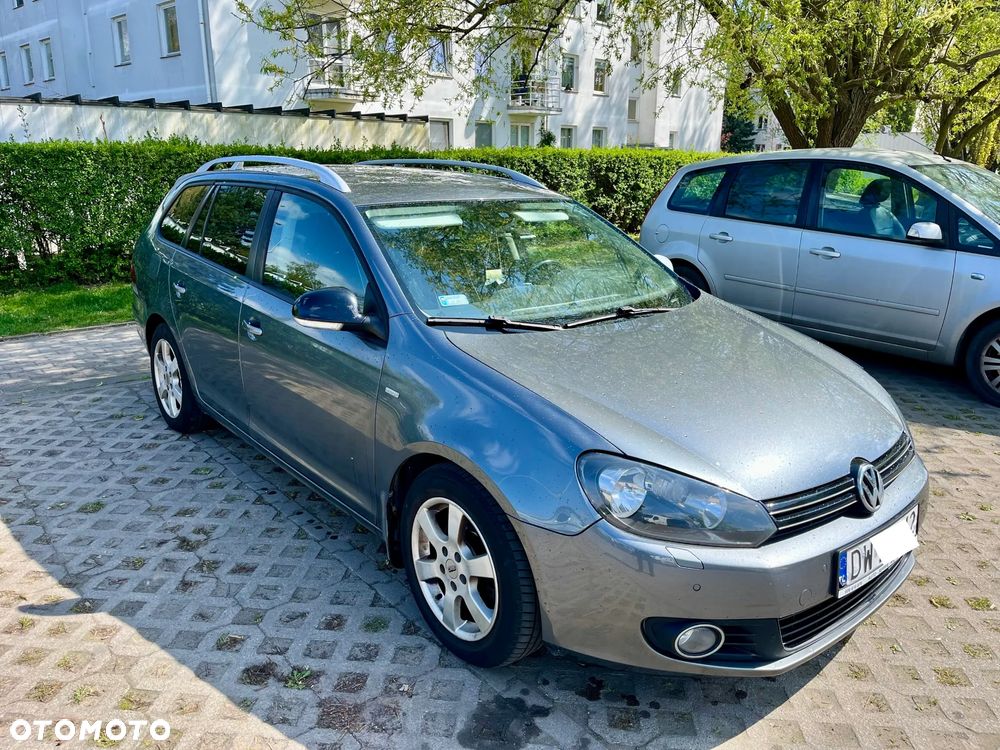 Volkswagen Golf 2.0 TDI Highline - 1
