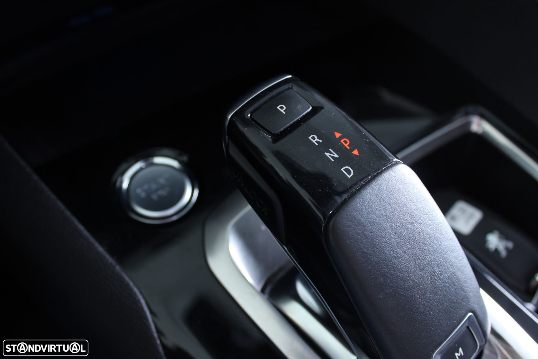 Peugeot 3008 1.2 PureTech Allure EAT8 - 16