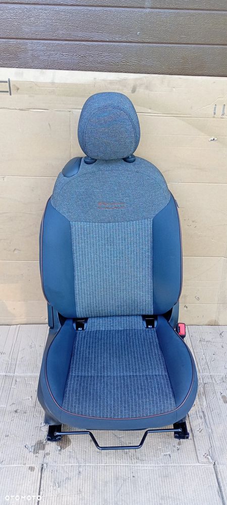 Fotel pasażera prawy przód przedni Fiat 500E - 8