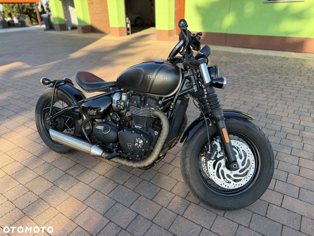 Triumph Bonneville Bobber - 1