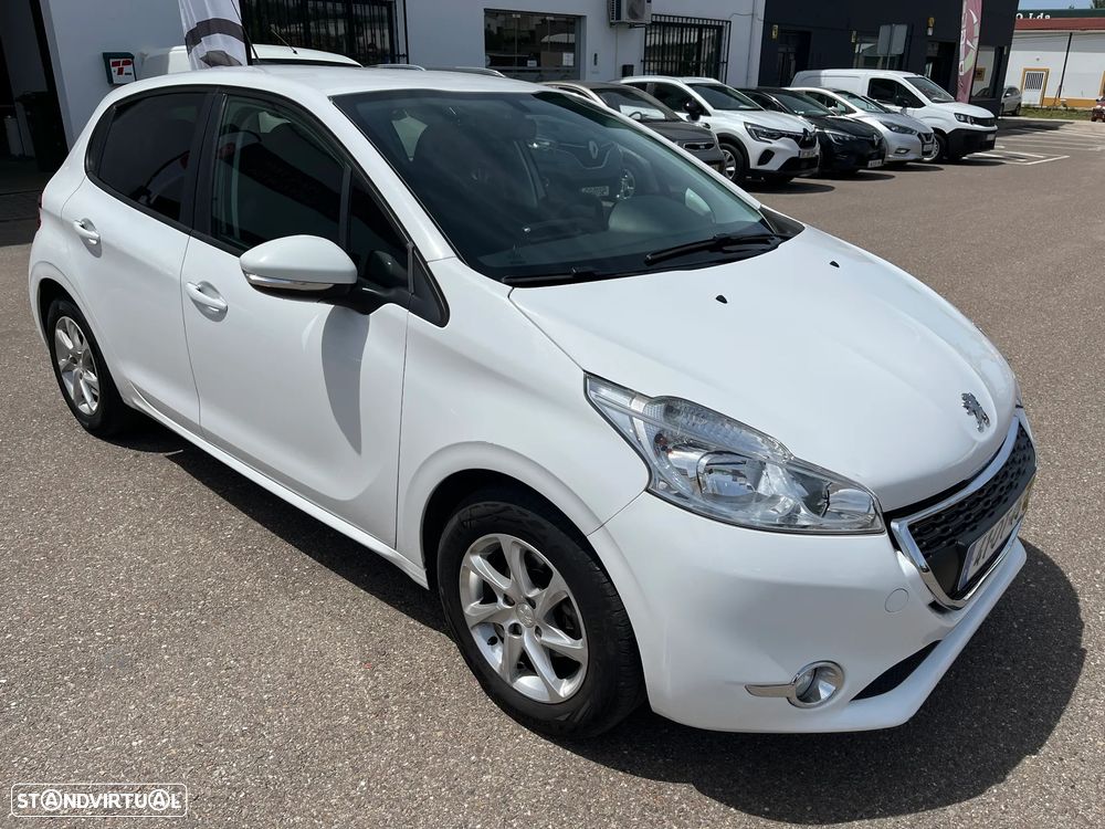 Peugeot 208 1.4 HDi Allure - 7