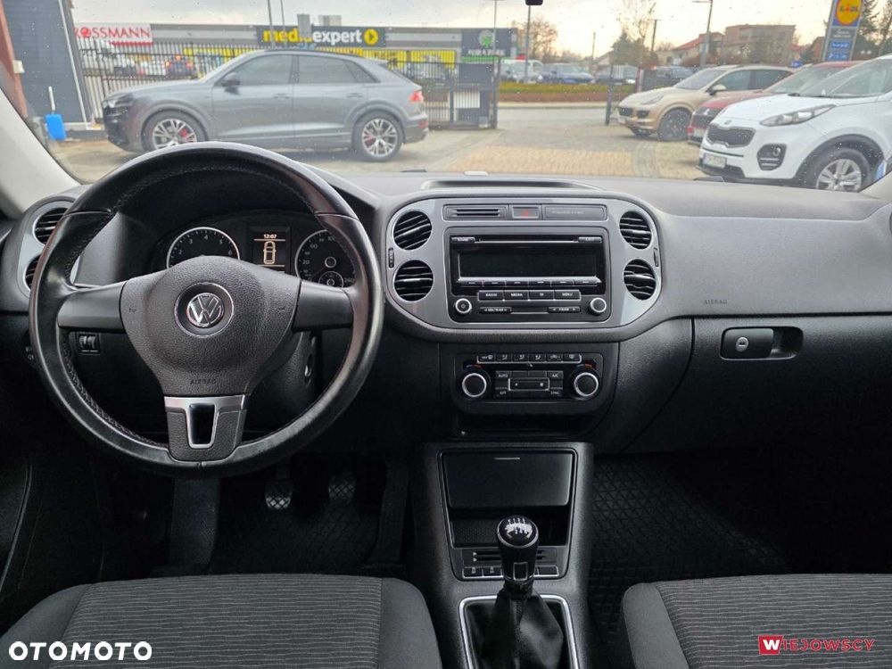 Volkswagen Tiguan - 19
