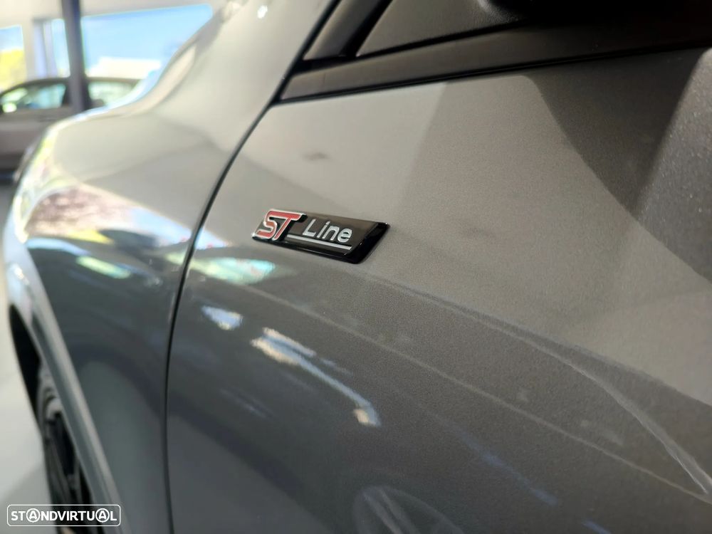 Ford Kuga 1.5 EcoBoost ST-Line - 38