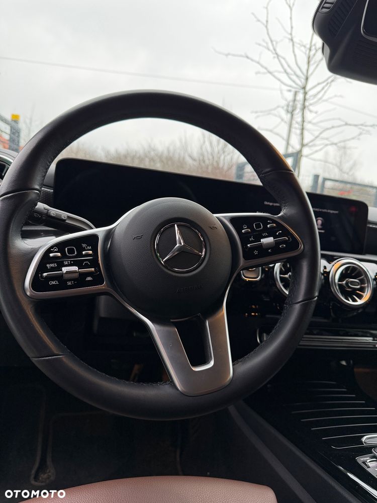 Mercedes-Benz Klasa A 250 E AMG Line 8G-DCT - 20