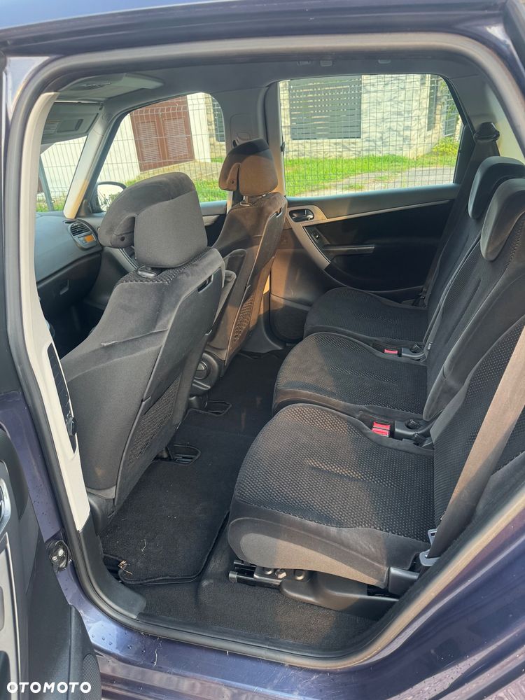 Citroën C4 Picasso 1.8 16V Confort - 13