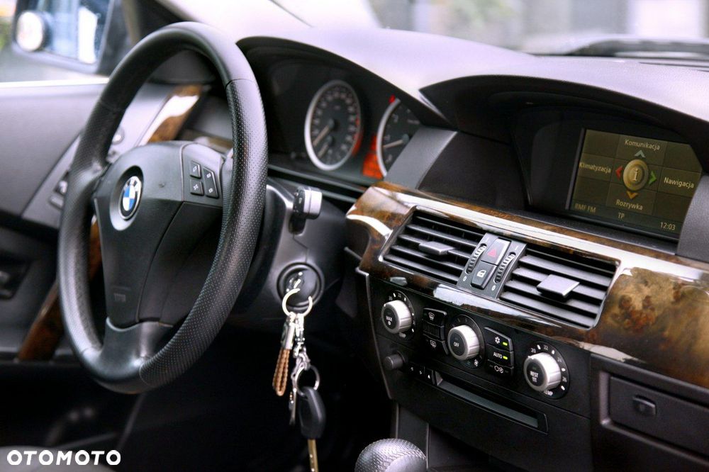 BMW Seria 5 - 13