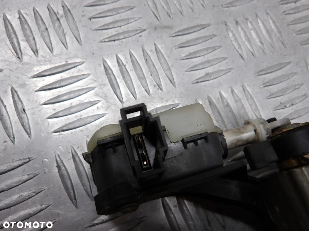 SEAT IBIZA III 02-05 HB 3D 1.9TDI KLAMKA EMBLEMAT KLAPY BAGAŻNIKA - 4