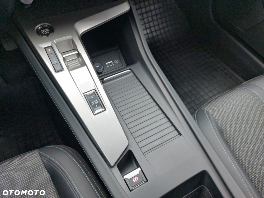 Peugeot 308 1.2 PureTech Allure S&S EAT8 - 13