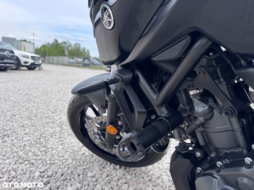 Yamaha MT - 9