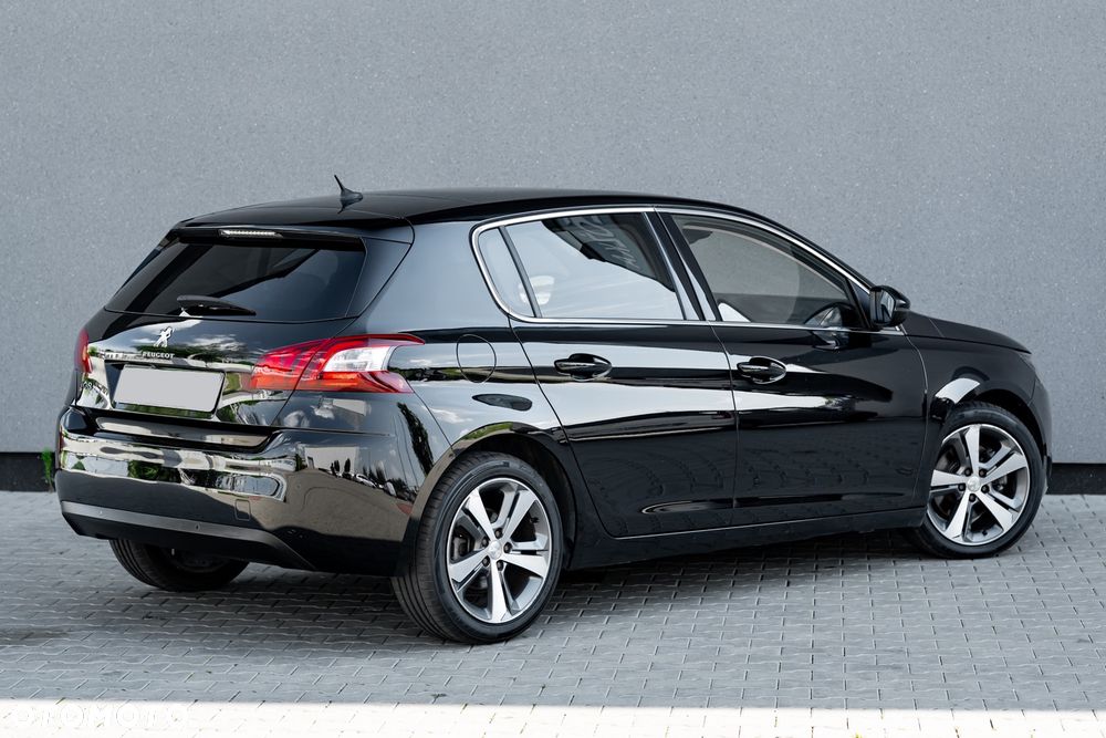 Peugeot 308 HDi FAP 150 Allure - 11