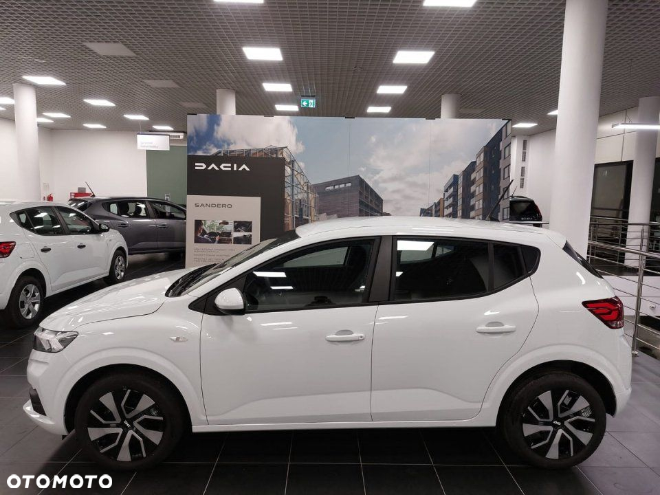 Dacia Sandero - 2