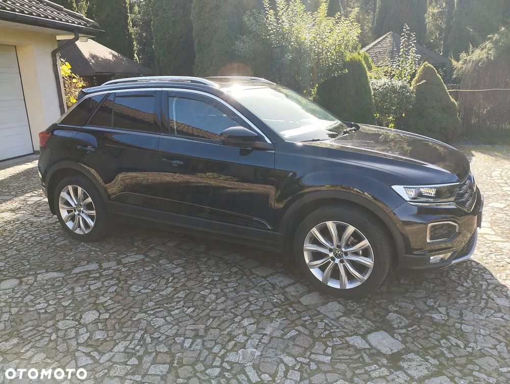 Volkswagen T-Roc - 9